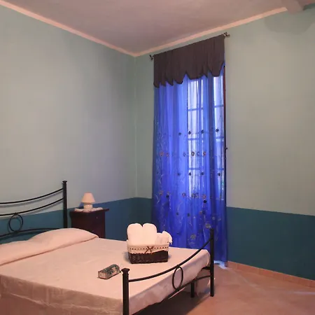 Bed & Breakfast Su Maimoni 3*