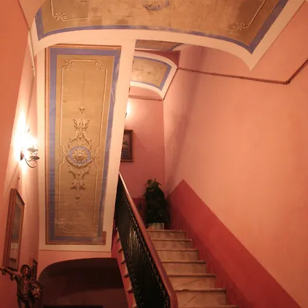 Su Maimoni 3* 伊格莱西亚斯