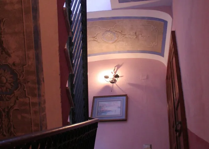 Su Maimoni Panzió 3*